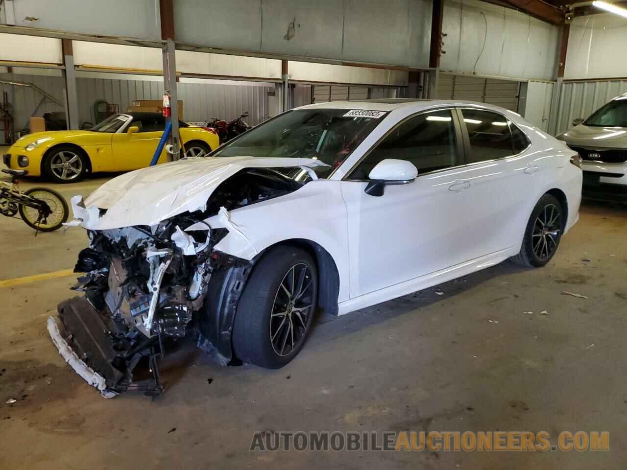 4T1G11AK1MU577518 TOYOTA CAMRY 2021