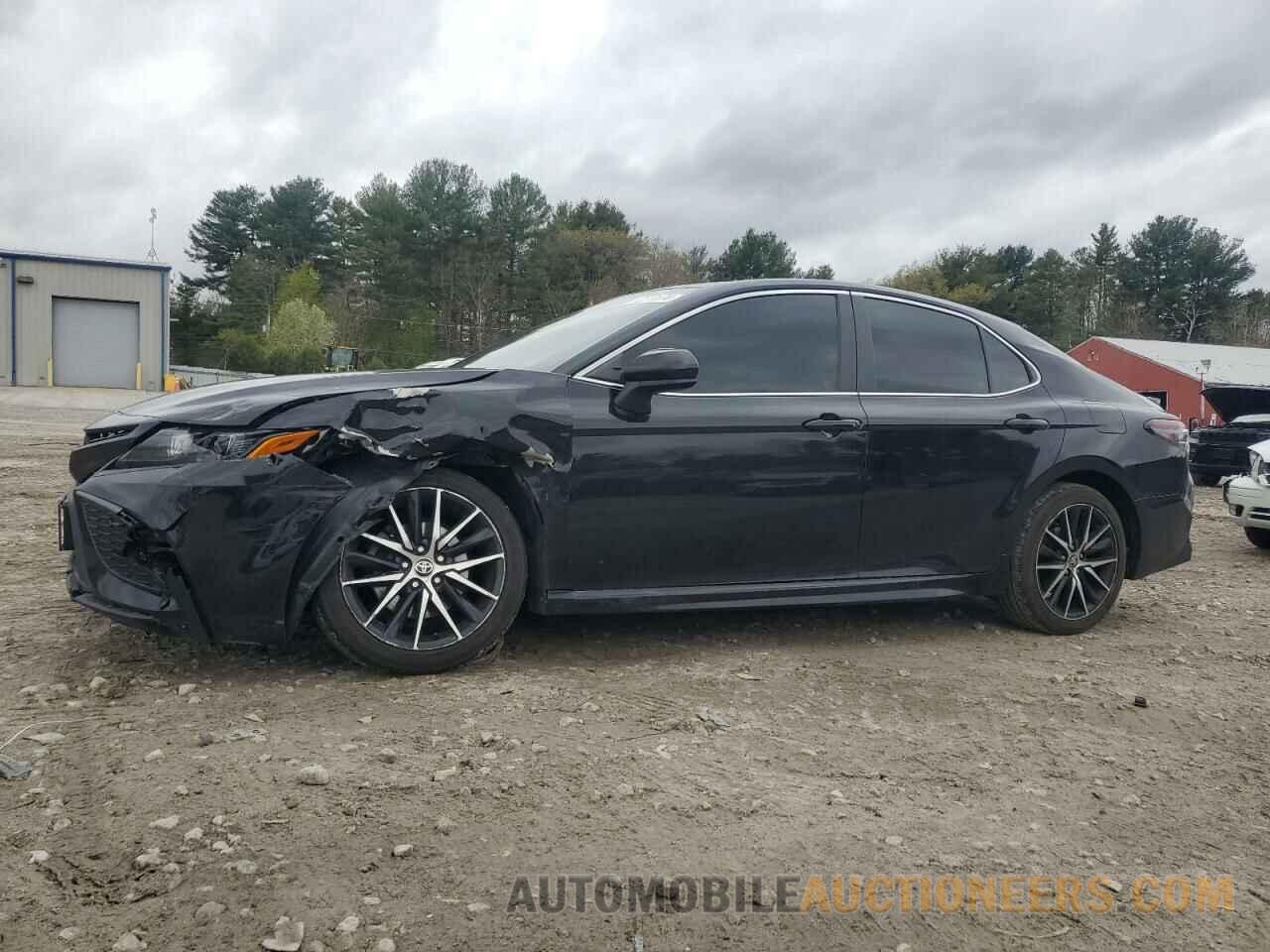 4T1G11AK1MU579625 TOYOTA CAMRY 2021