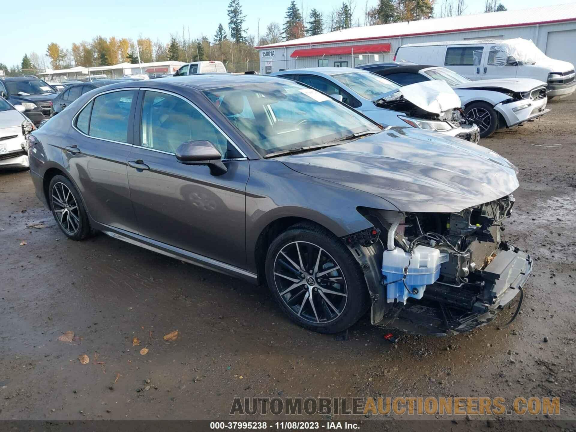 4T1G11AK1MU594769 TOYOTA CAMRY 2021