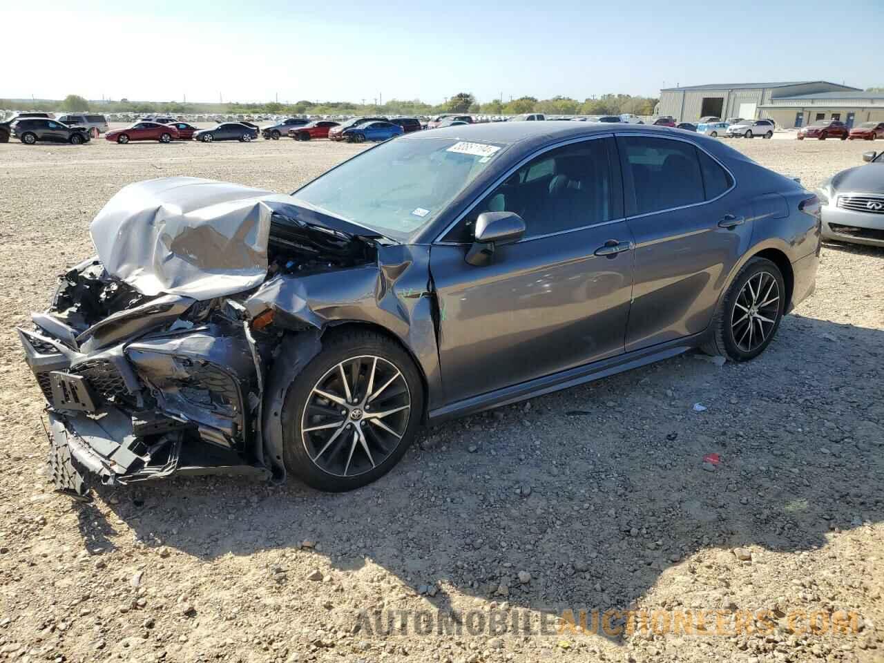 4T1G11AK1MU595260 TOYOTA CAMRY 2021