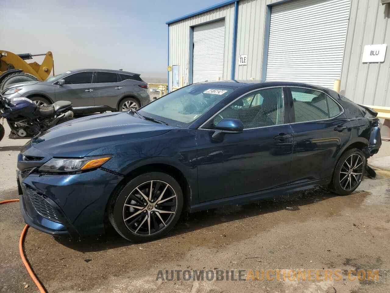 4T1G11AK1MU602398 TOYOTA CAMRY 2021