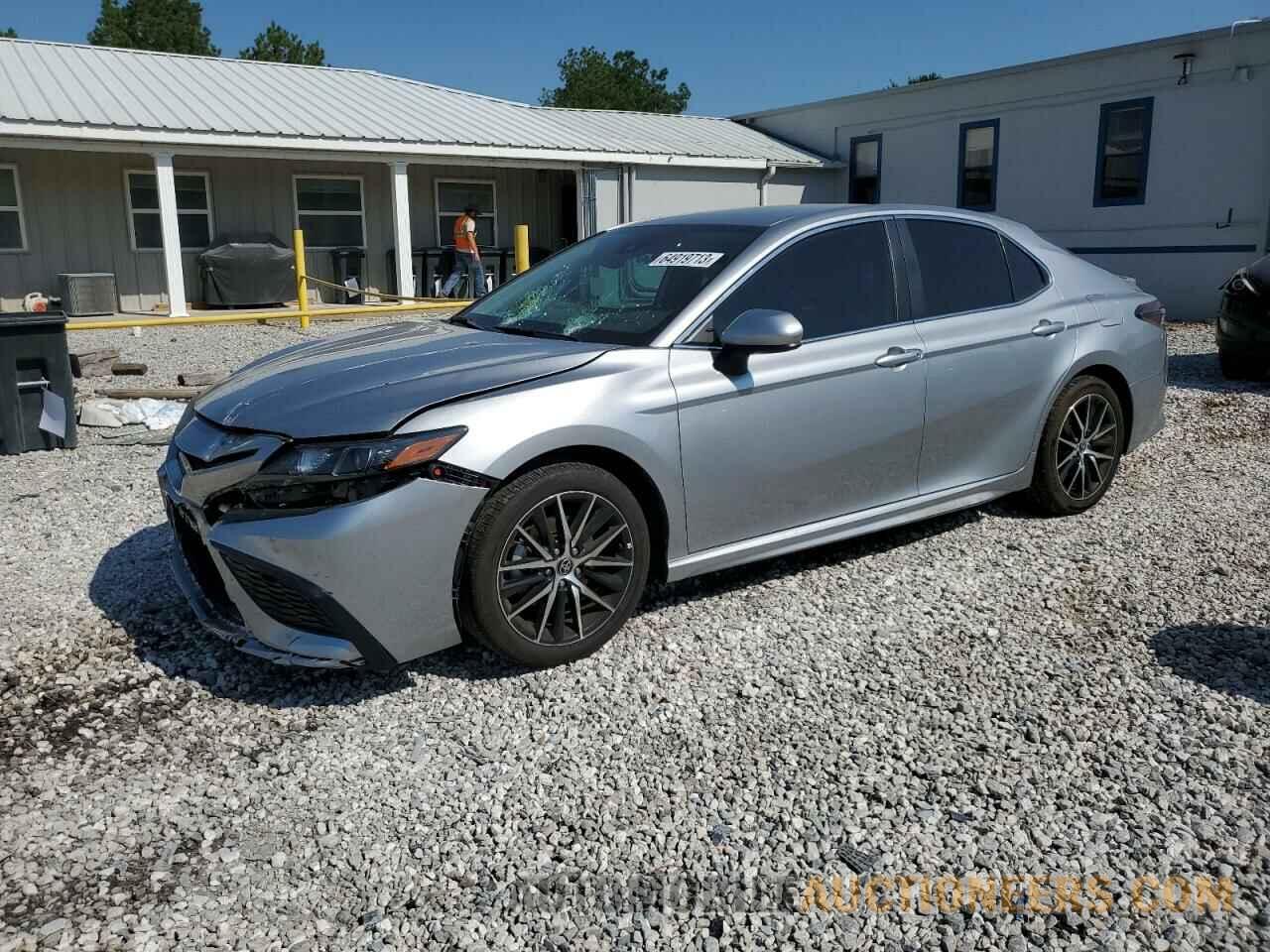 4T1G11AK1MU609464 TOYOTA CAMRY 2021