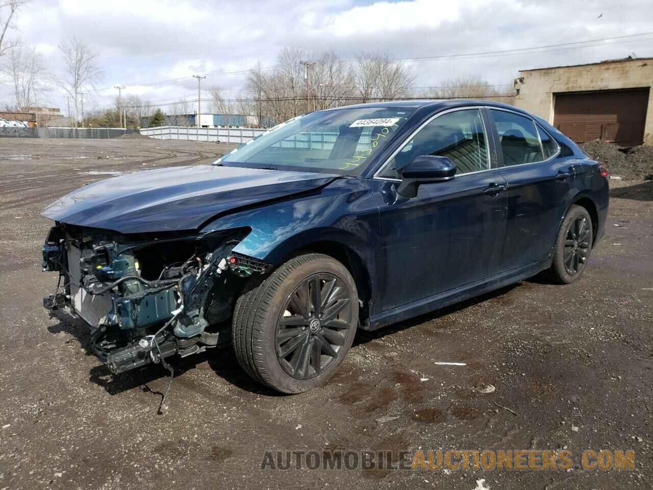 4T1G11AK1MU615152 TOYOTA CAMRY 2021