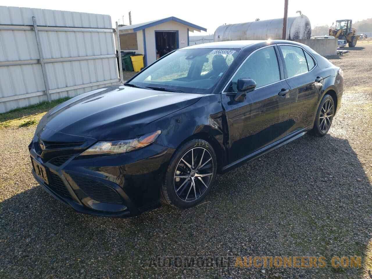 4T1G11AK1NU063394 TOYOTA CAMRY 2022