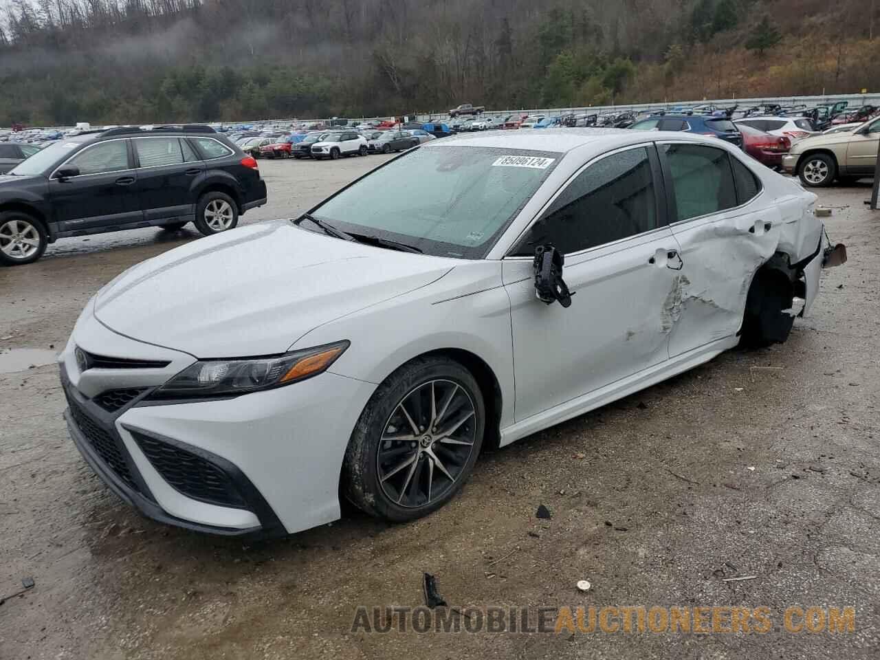 4T1G11AK1NU066604 TOYOTA CAMRY 2022