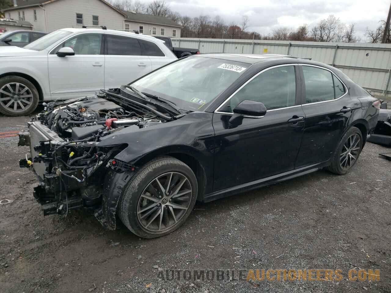 4T1G11AK1NU621129 TOYOTA CAMRY 2022