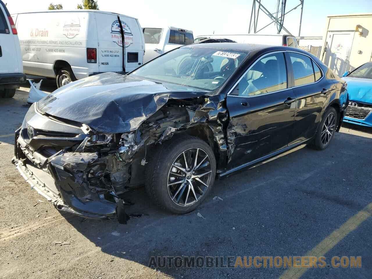 4T1G11AK1NU623351 TOYOTA CAMRY 2022