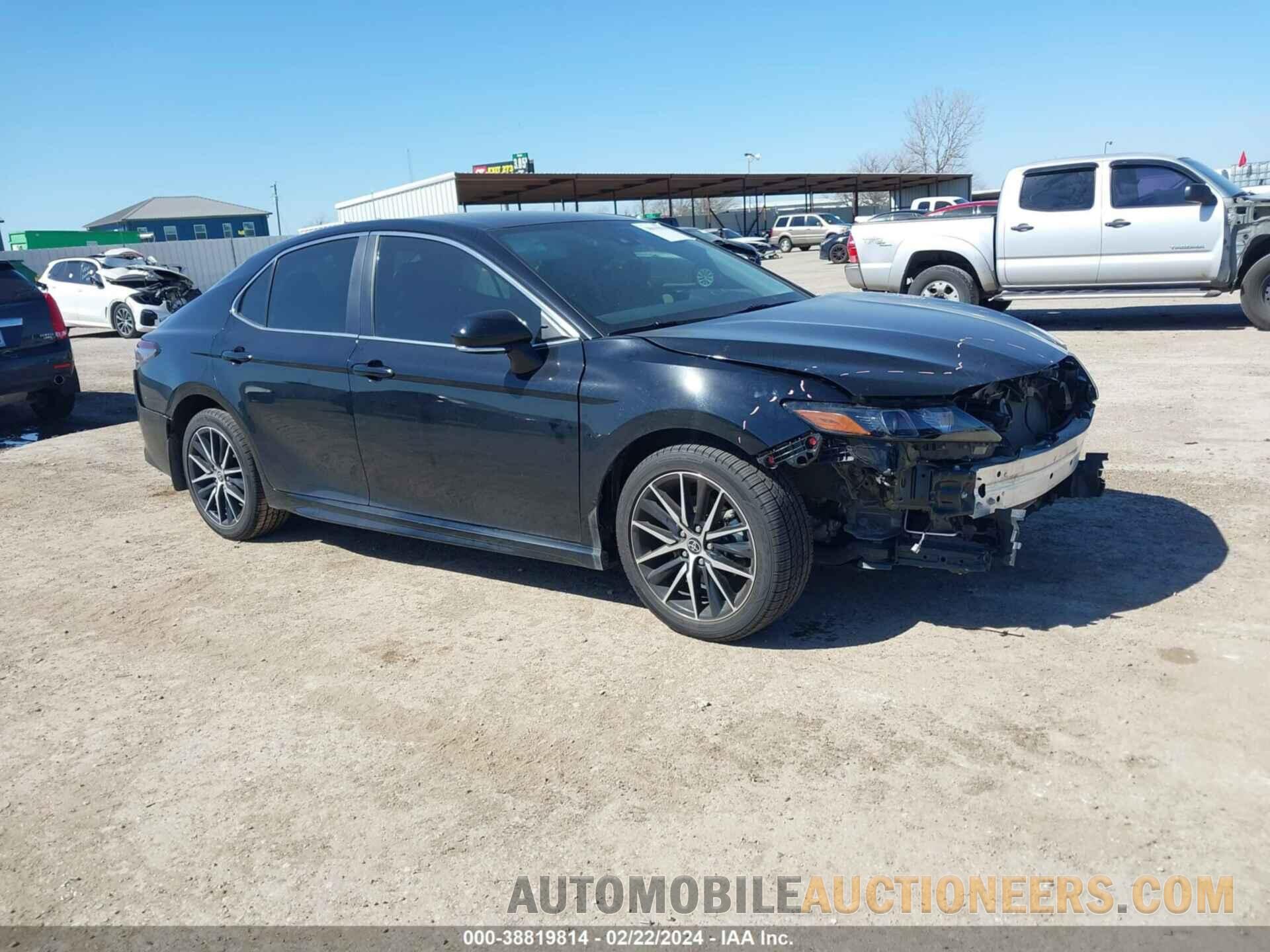 4T1G11AK1NU628775 TOYOTA CAMRY 2022