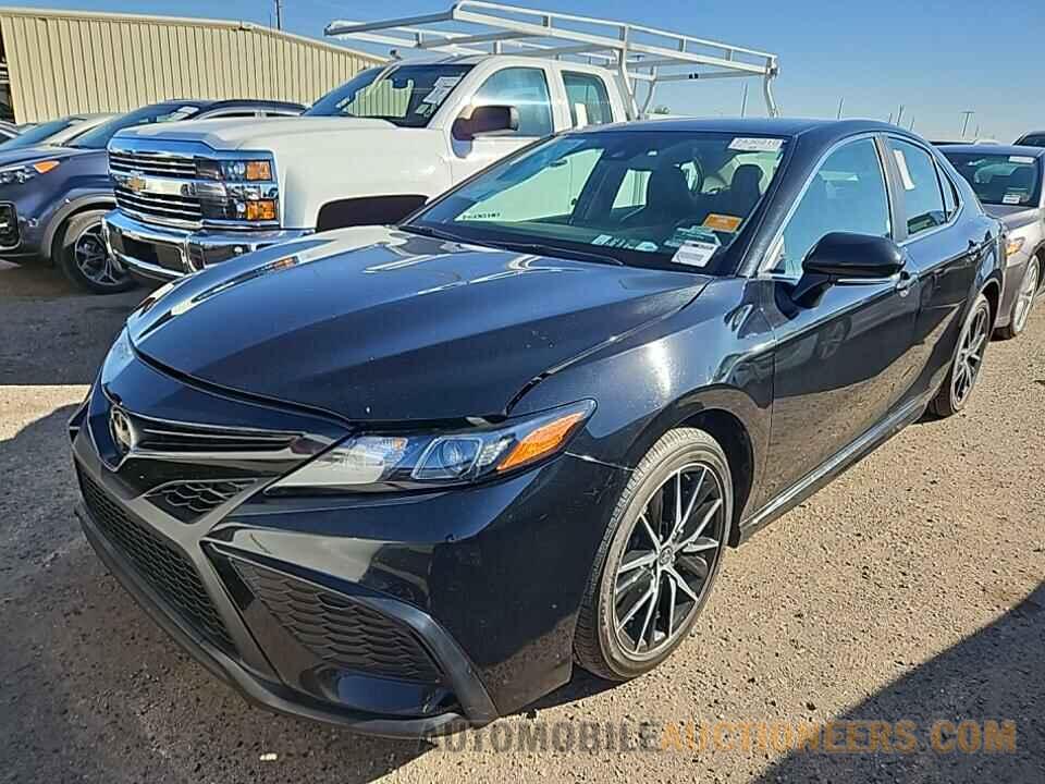 4T1G11AK1NU629697 Toyota Camry 2022