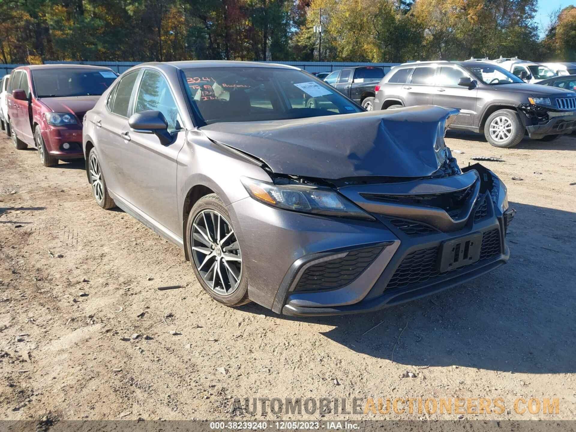 4T1G11AK1NU648377 TOYOTA CAMRY 2022