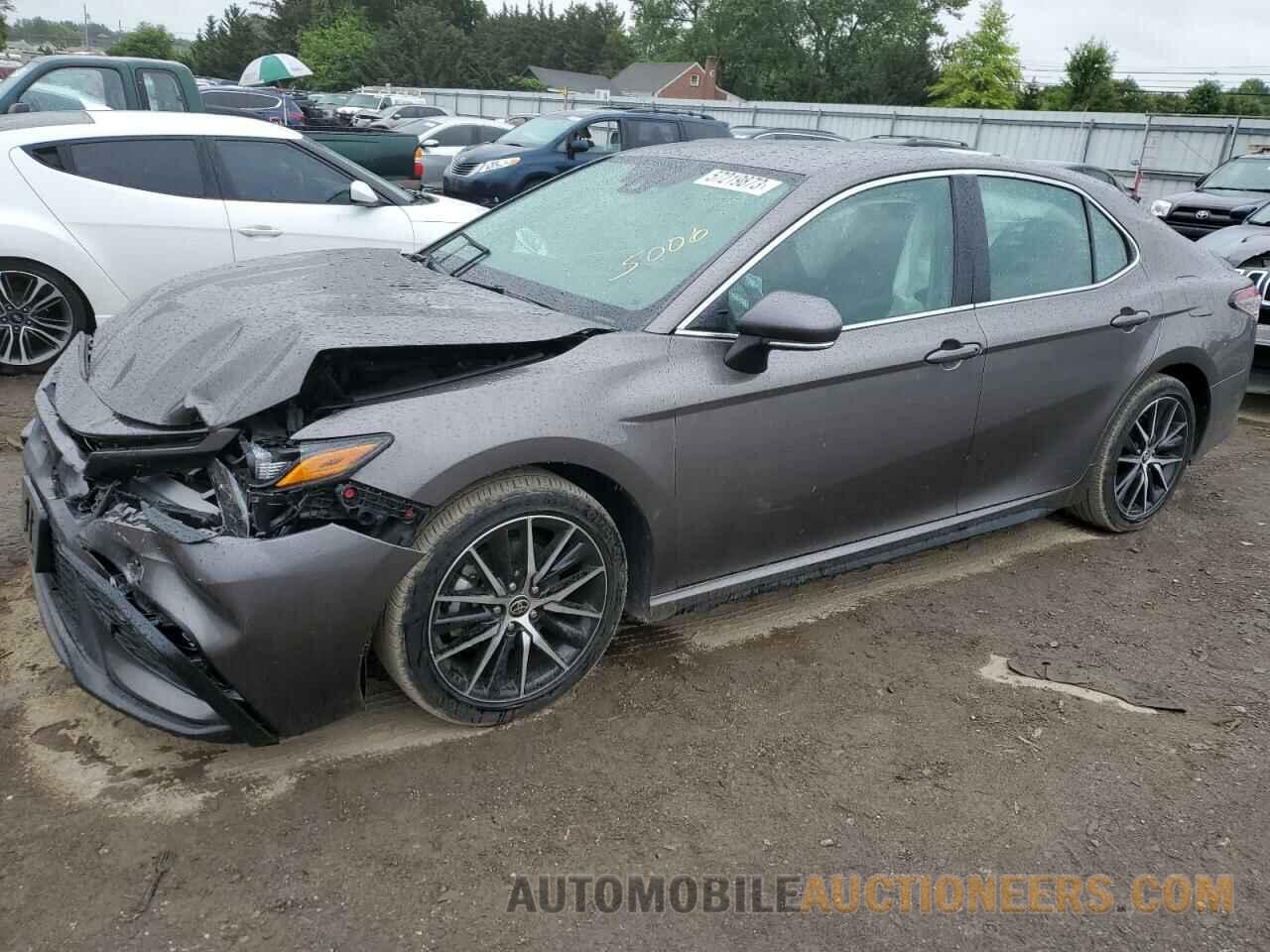 4T1G11AK1NU655006 TOYOTA CAMRY 2022