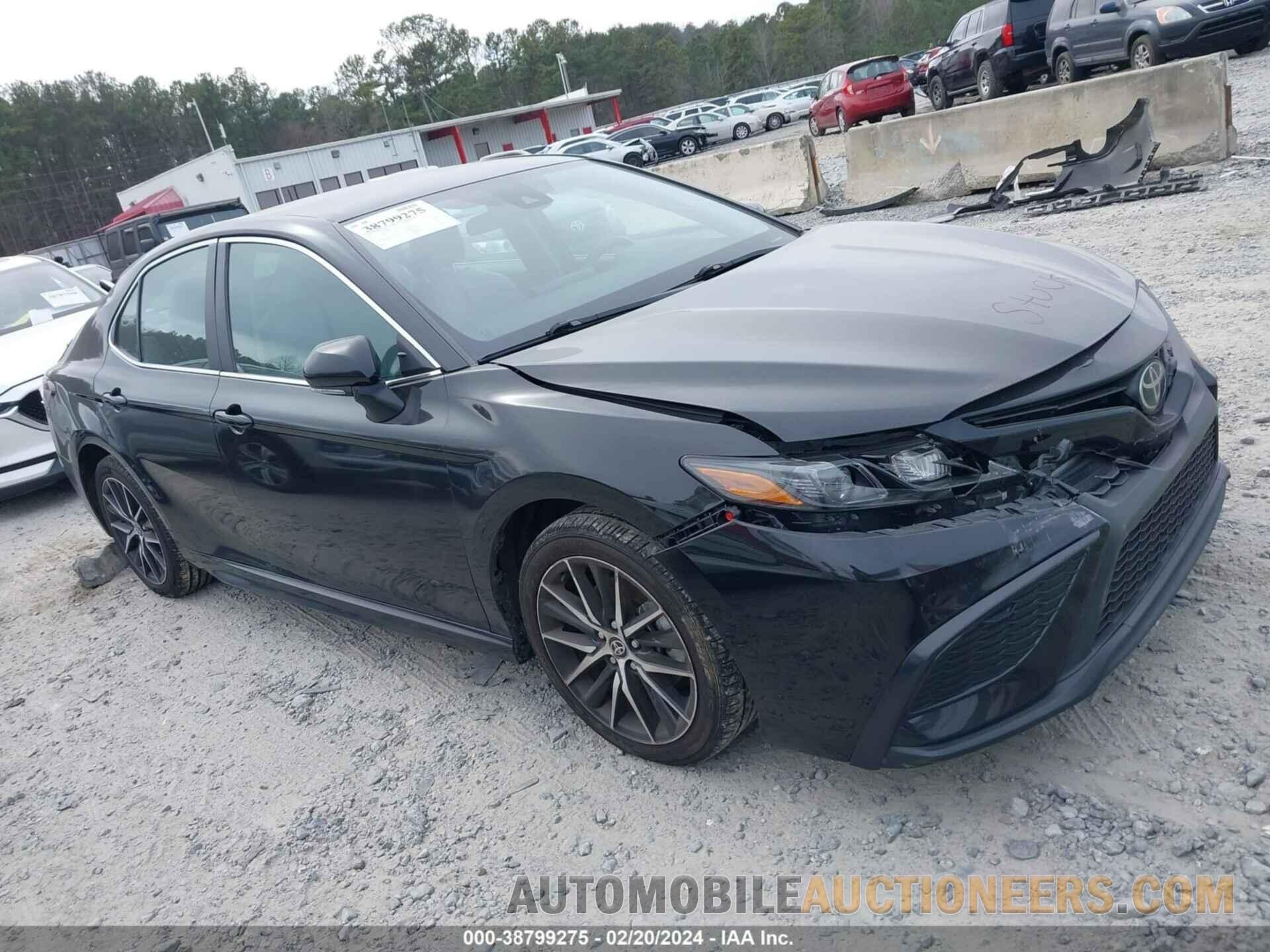 4T1G11AK1NU659590 TOYOTA CAMRY 2022