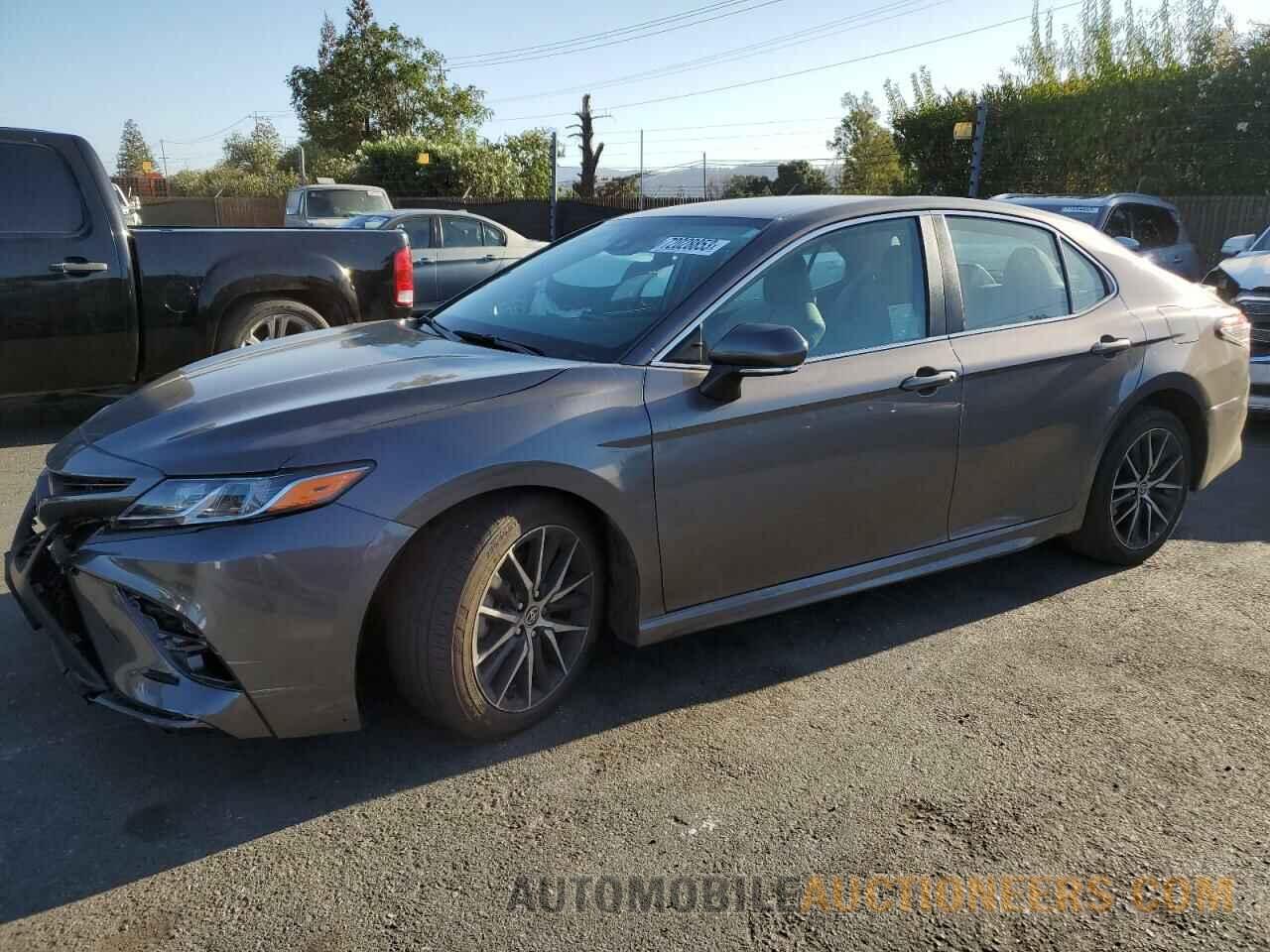 4T1G11AK1NU668273 TOYOTA CAMRY 2022