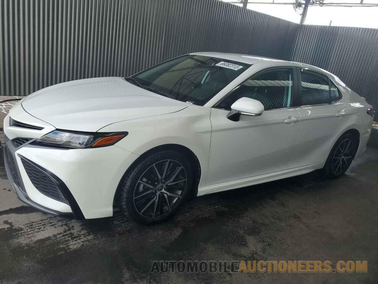 4T1G11AK1NU674476 TOYOTA CAMRY 2022