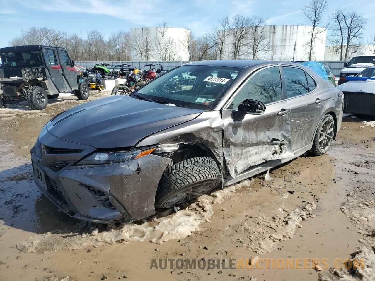 4T1G11AK1NU703684 TOYOTA CAMRY 2022