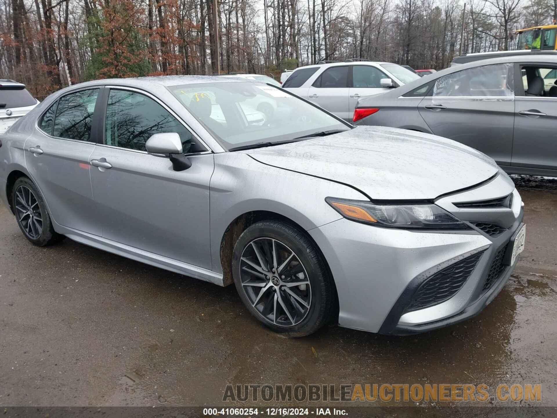 4T1G11AK1NU707315 TOYOTA CAMRY 2022