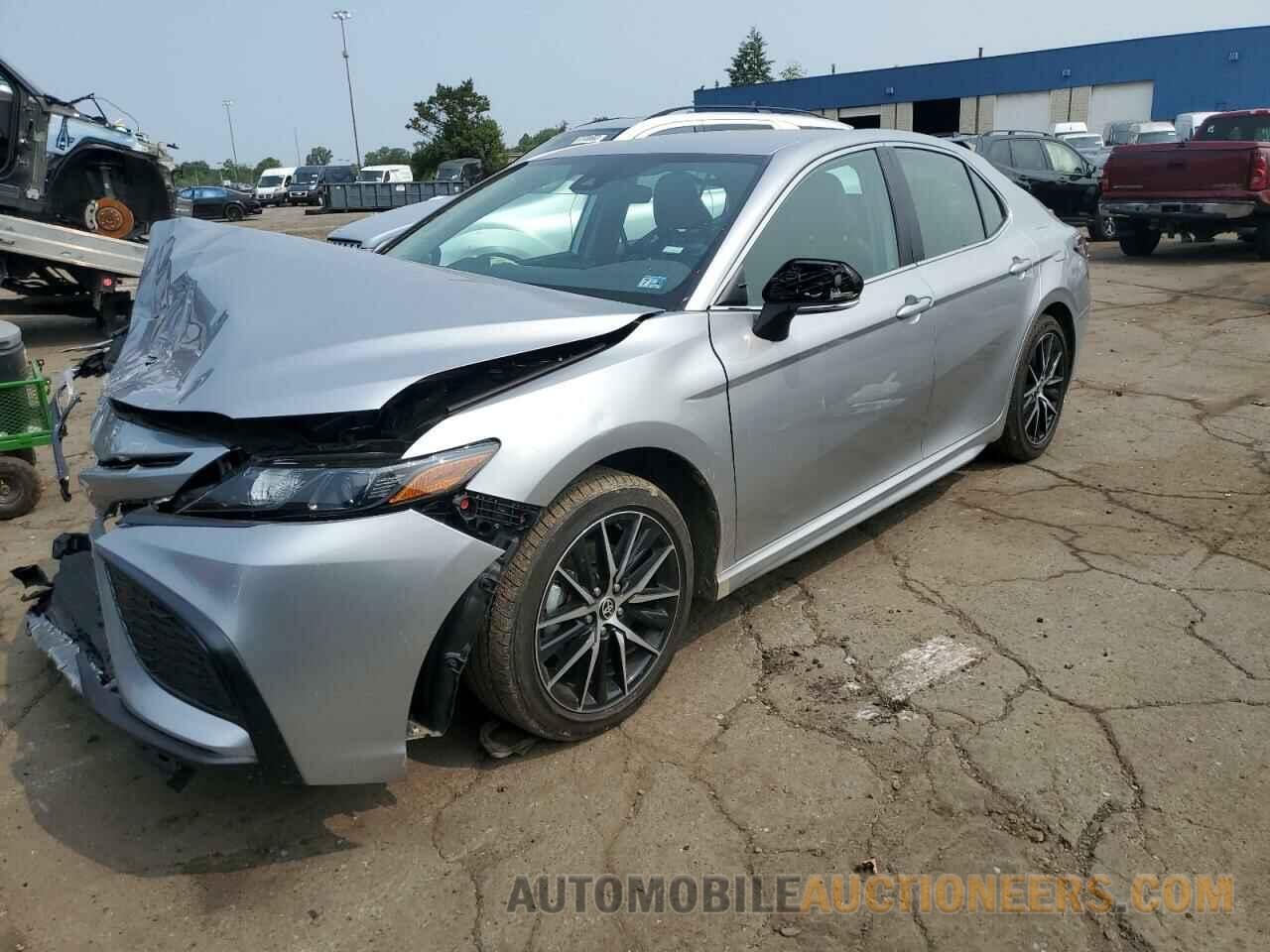 4T1G11AK1NU708528 TOYOTA CAMRY 2022