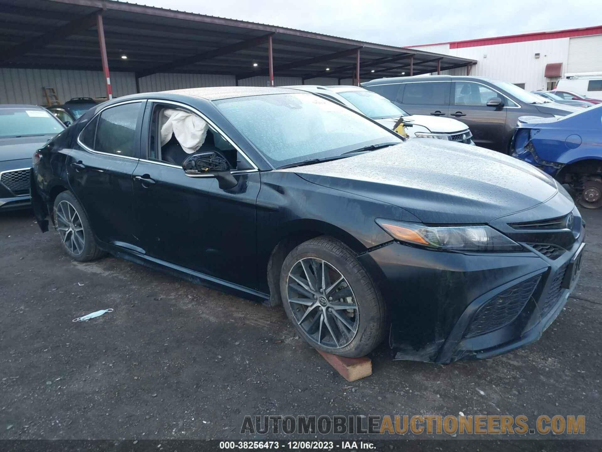 4T1G11AK1NU710263 TOYOTA CAMRY 2022