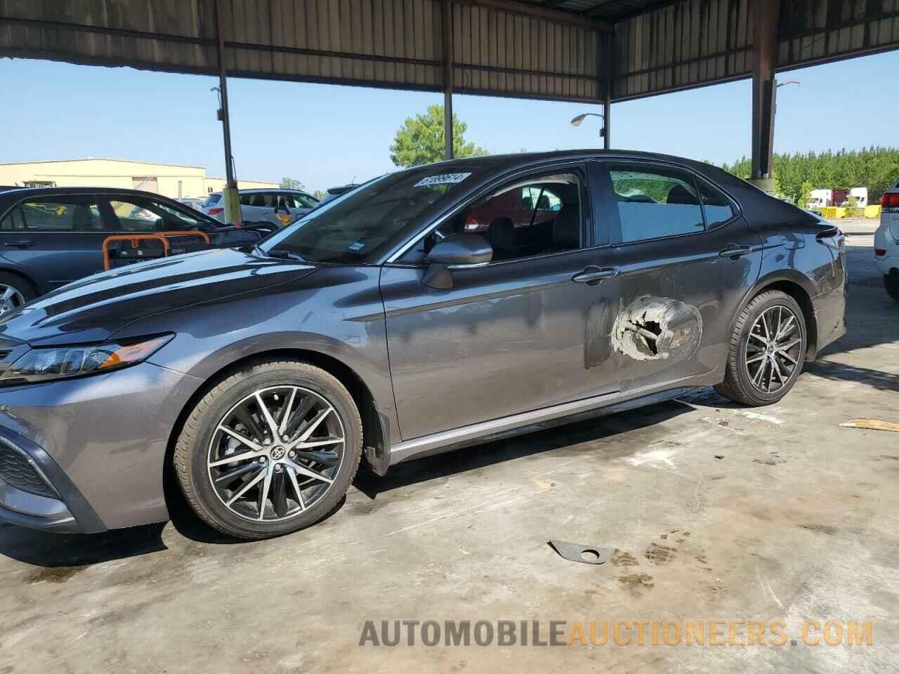 4T1G11AK1NU714328 TOYOTA CAMRY 2022