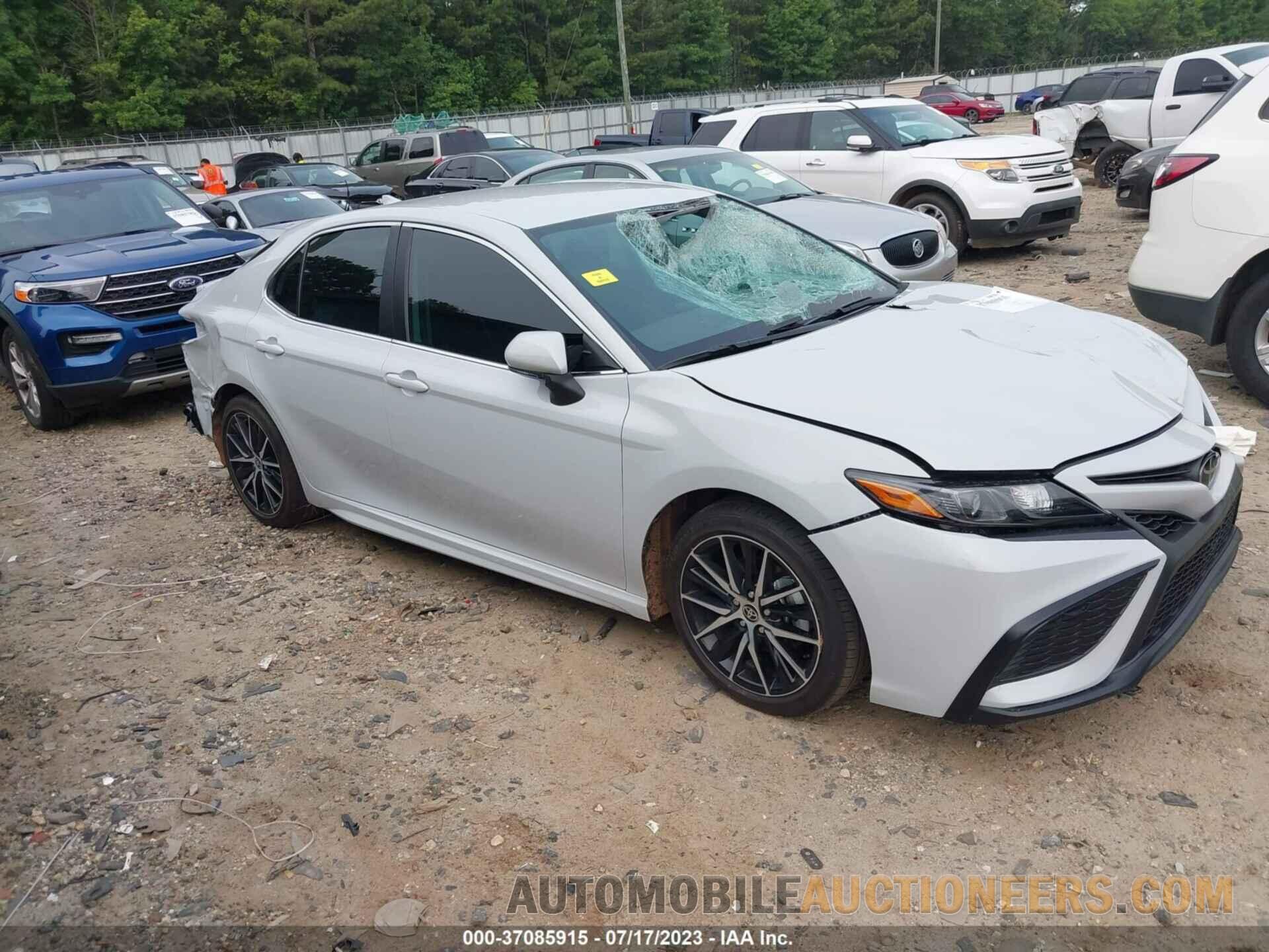 4T1G11AK1PU097077 TOYOTA CAMRY 2023