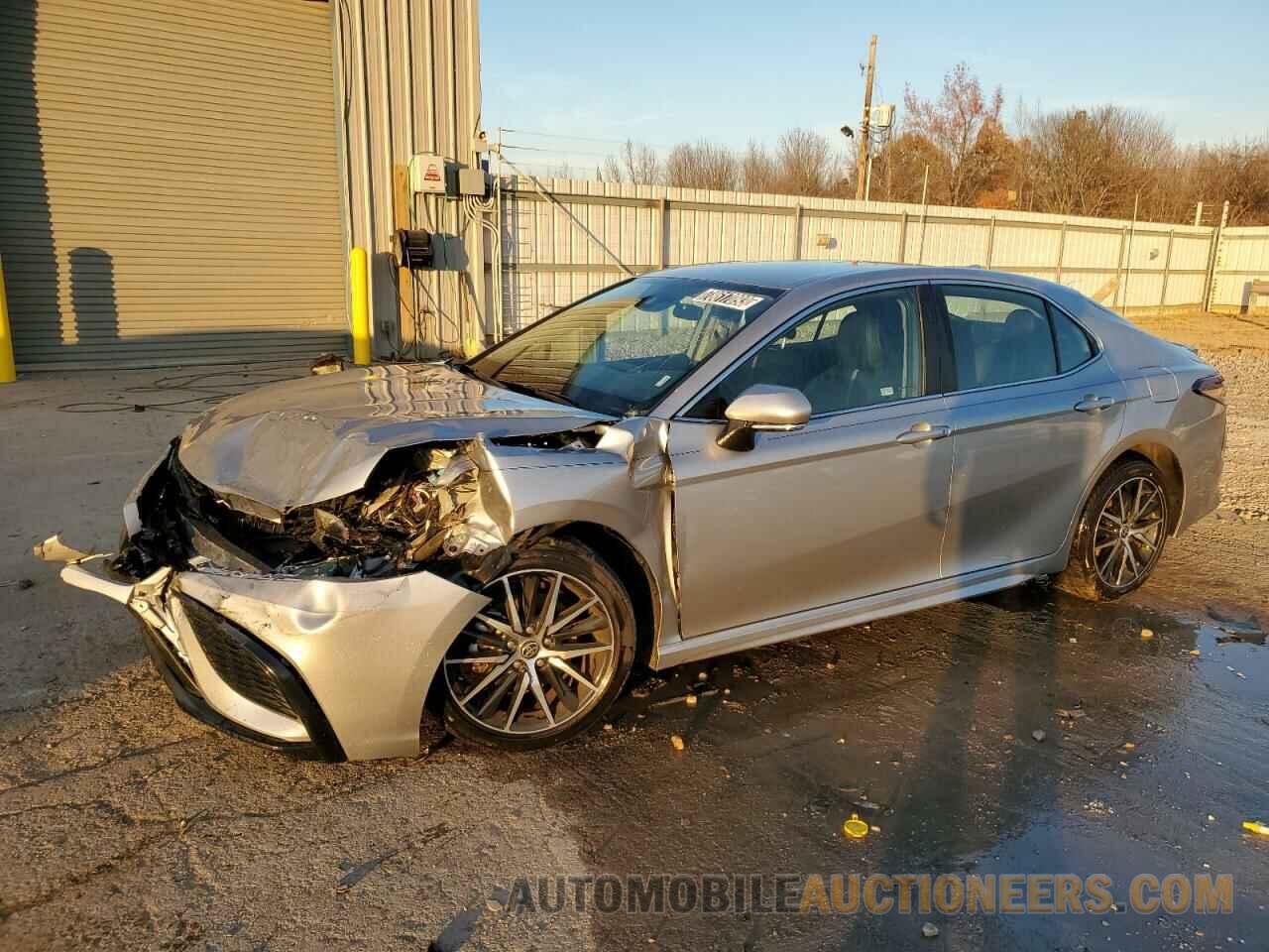 4T1G11AK1PU099119 TOYOTA CAMRY 2023