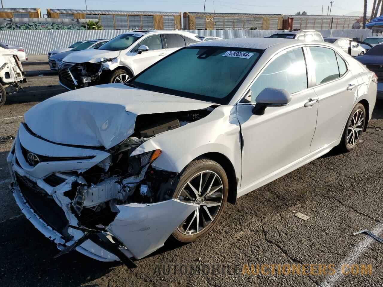 4T1G11AK1PU141160 TOYOTA CAMRY 2023