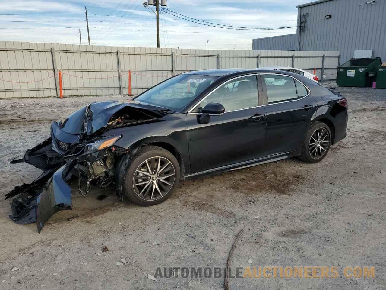 4T1G11AK1PU151042 TOYOTA CAMRY 2023