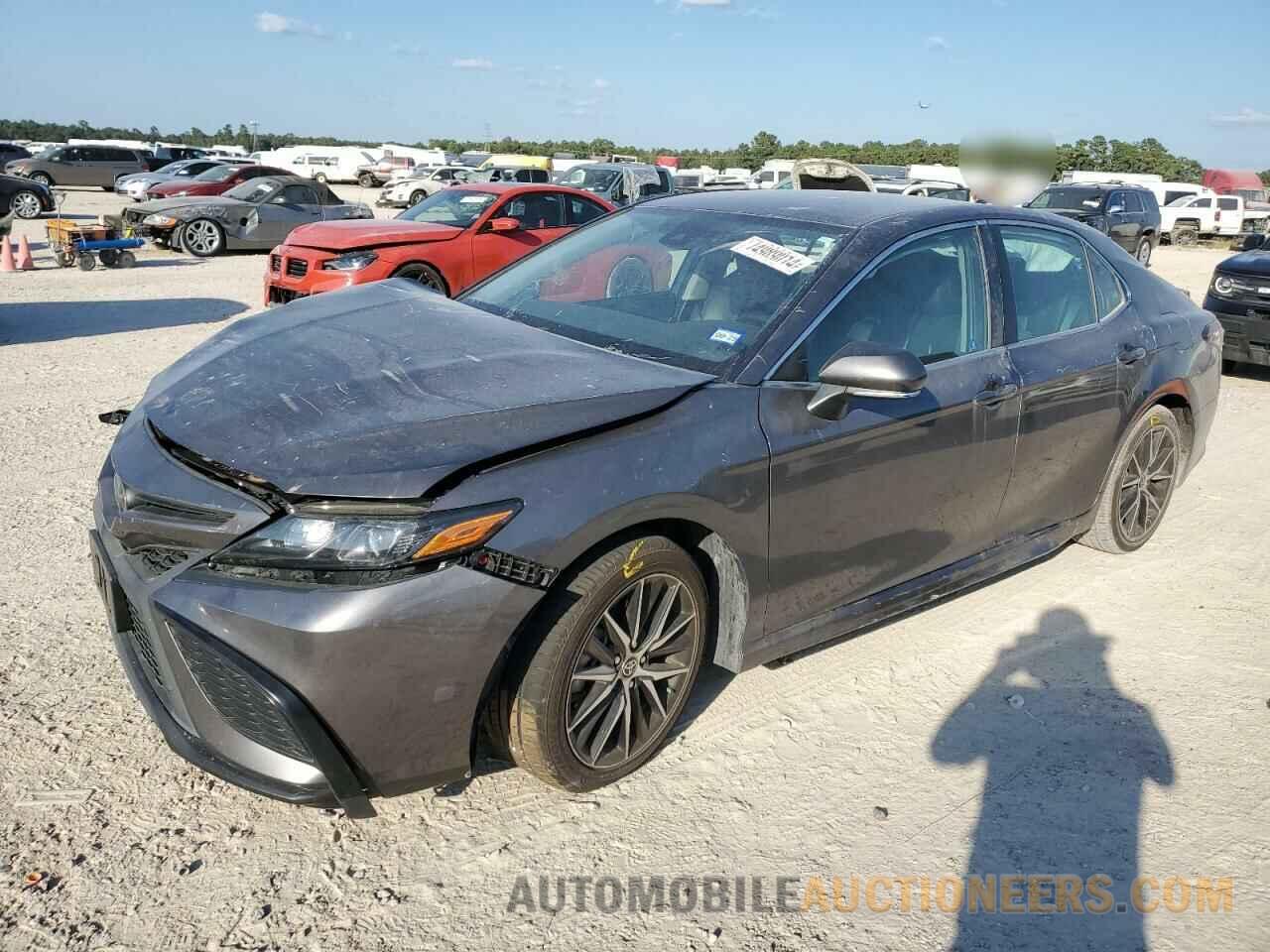 4T1G11AK1PU759675 TOYOTA CAMRY 2023