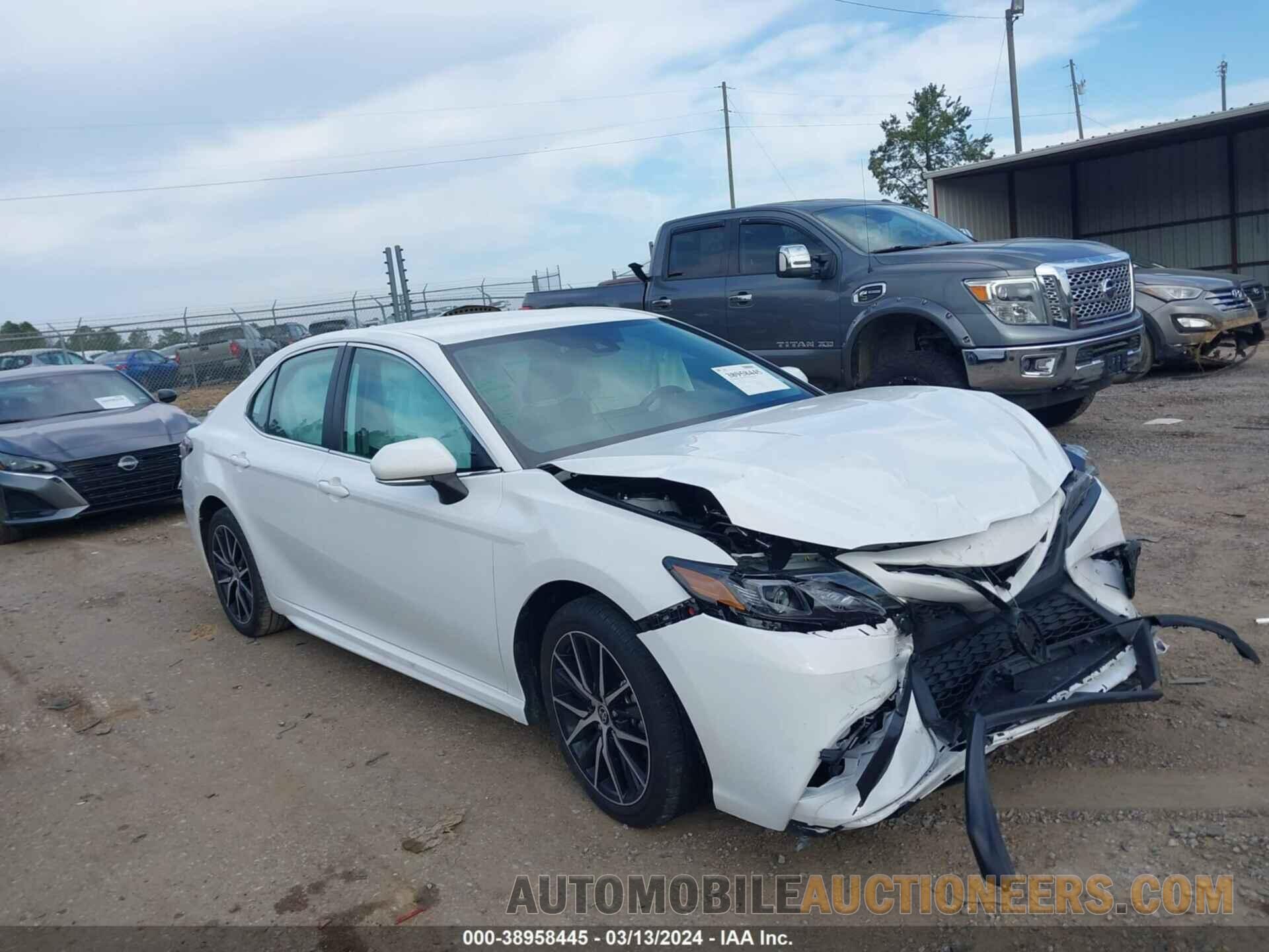 4T1G11AK1PU767632 TOYOTA CAMRY 2023