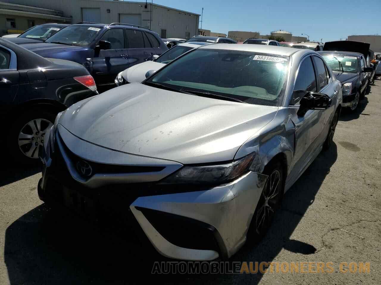 4T1G11AK1PU780915 TOYOTA CAMRY 2023