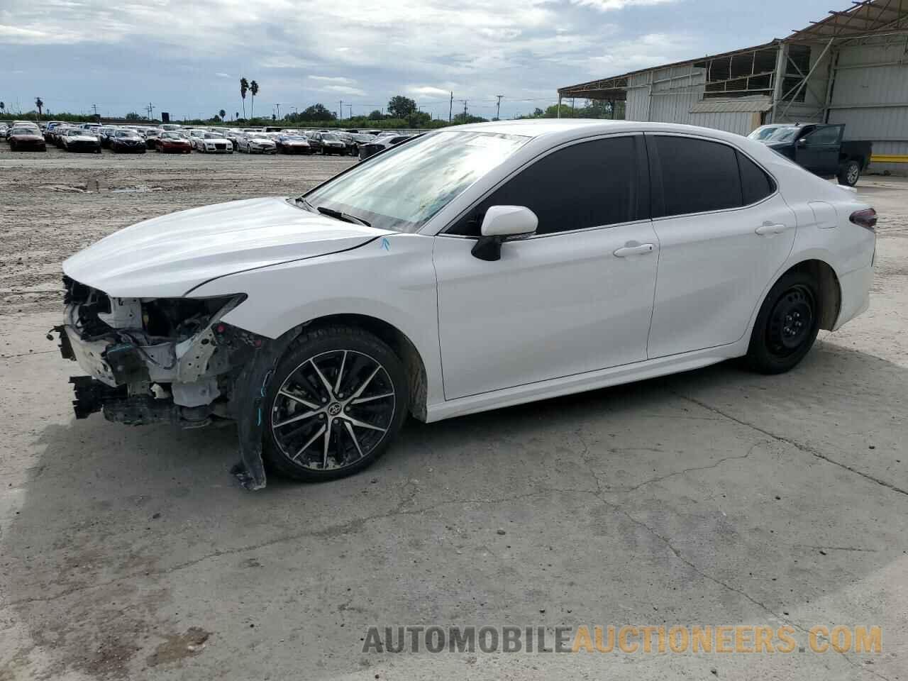 4T1G11AK1PU810365 TOYOTA CAMRY 2023