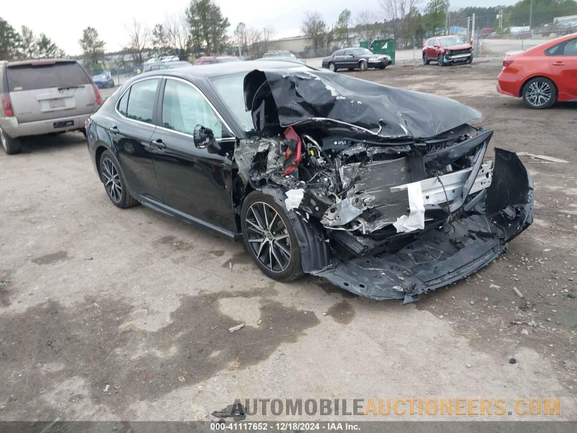 4T1G11AK1PU810835 TOYOTA CAMRY 2023