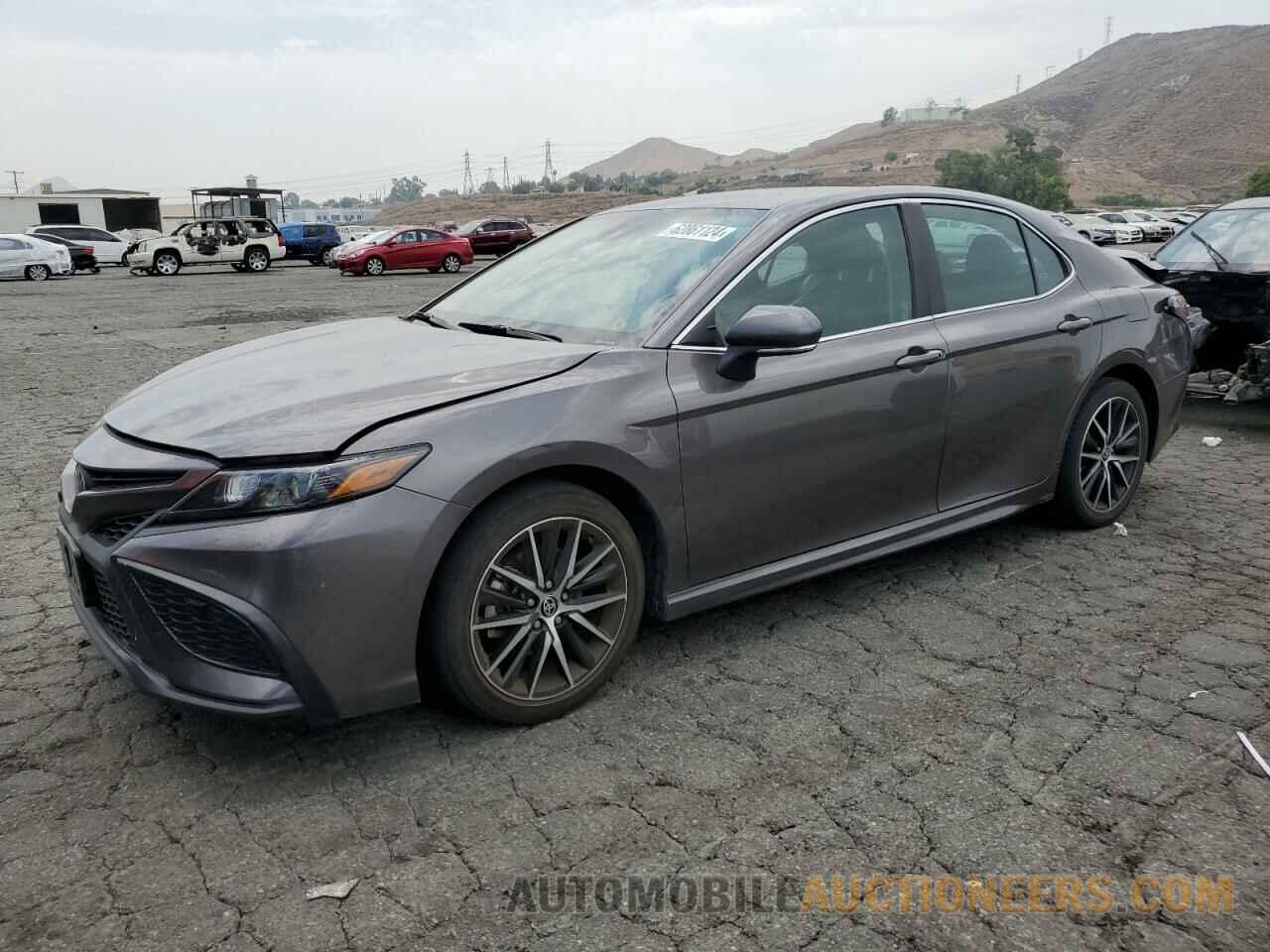 4T1G11AK1PU813881 TOYOTA CAMRY 2023