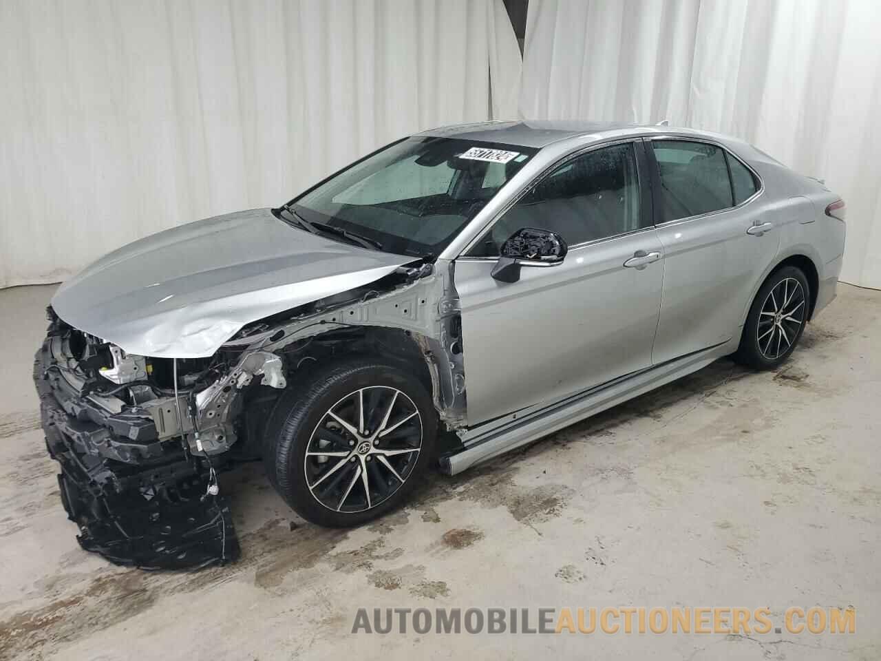 4T1G11AK1PU818322 TOYOTA CAMRY 2023