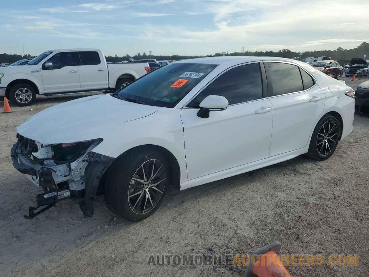 4T1G11AK1PU830552 TOYOTA CAMRY 2023