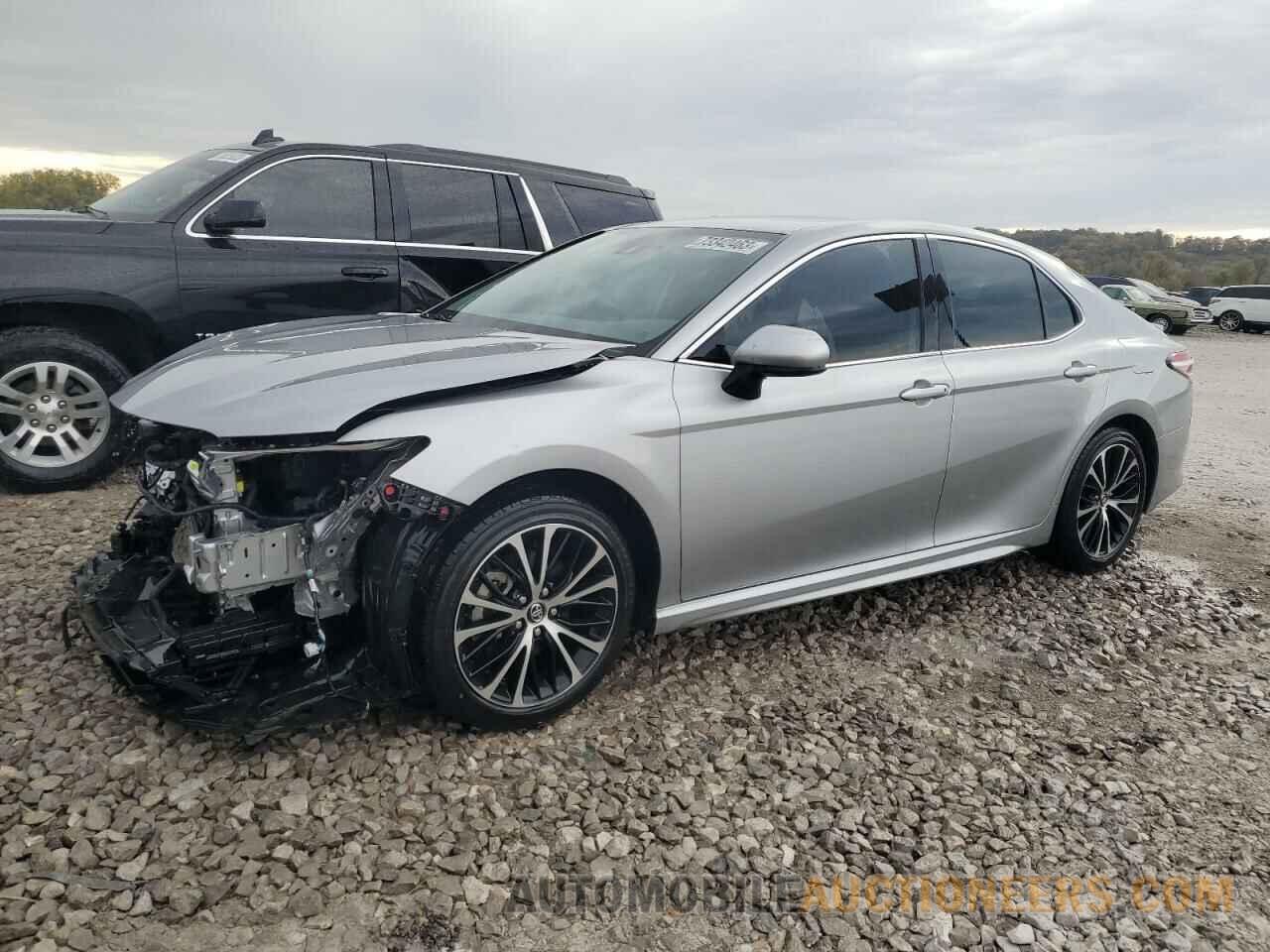 4T1G11AK2LU303002 TOYOTA CAMRY 2020