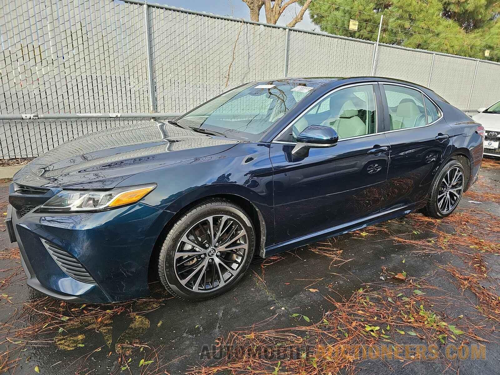 4T1G11AK2LU365869 Toyota Camry 2020