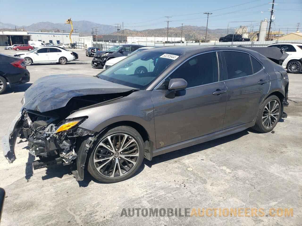 4T1G11AK2LU989557 TOYOTA CAMRY 2020