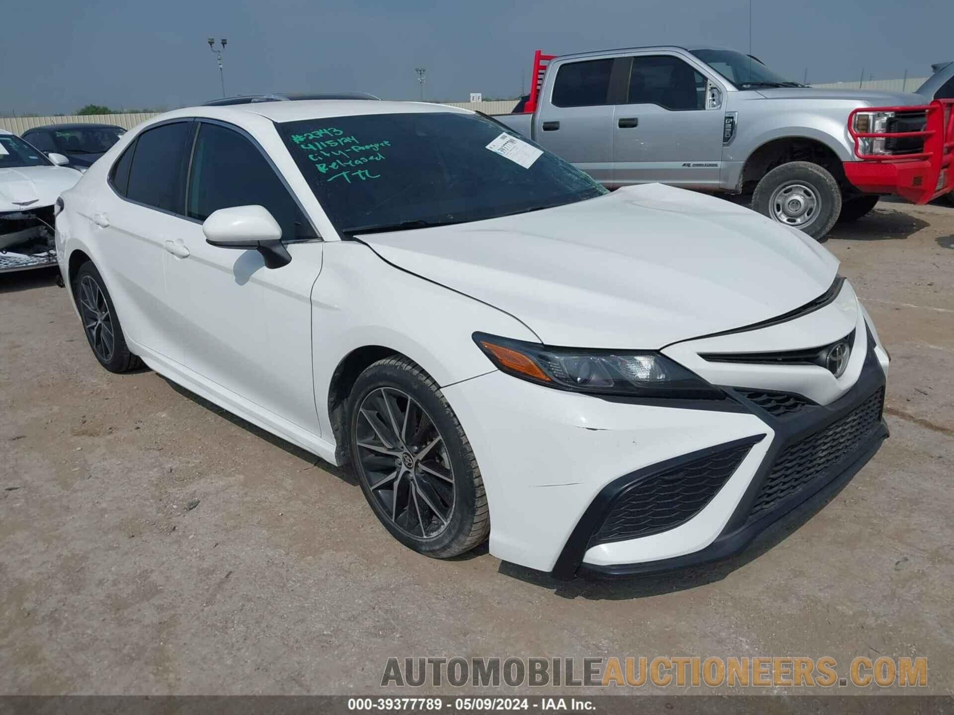 4T1G11AK2MU412089 TOYOTA CAMRY 2021