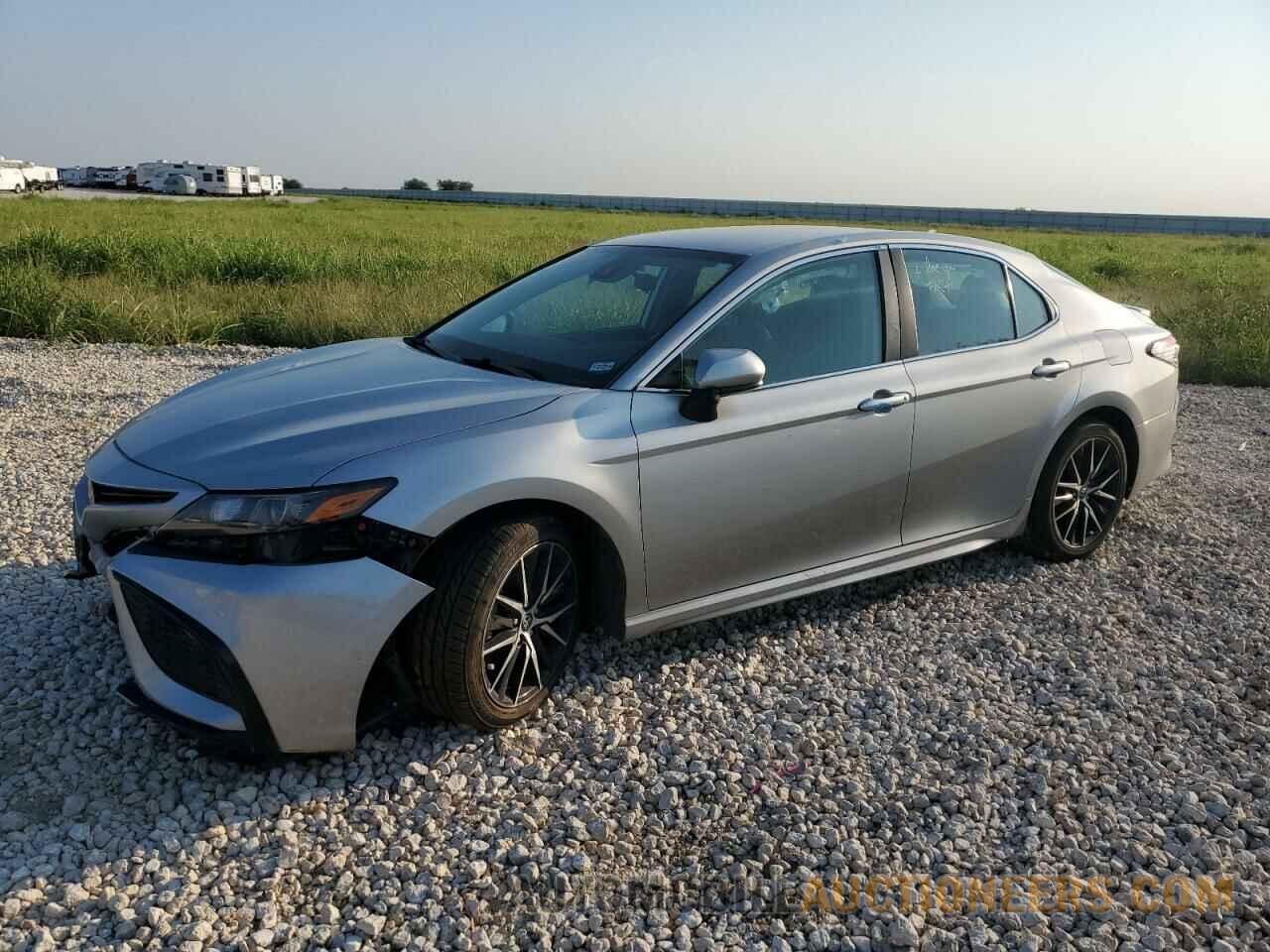 4T1G11AK2MU441267 TOYOTA CAMRY 2021