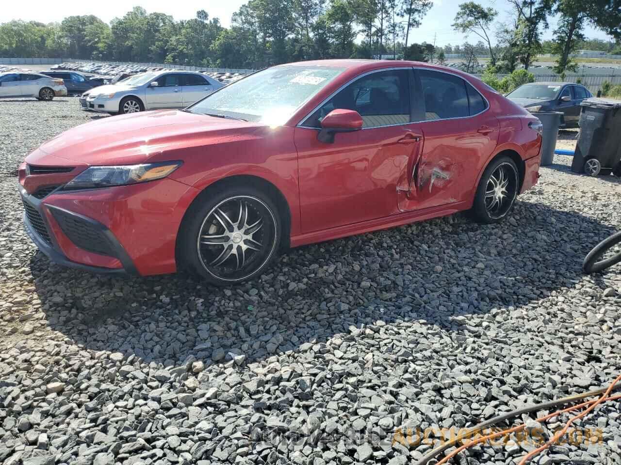 4T1G11AK2MU444671 TOYOTA CAMRY 2021