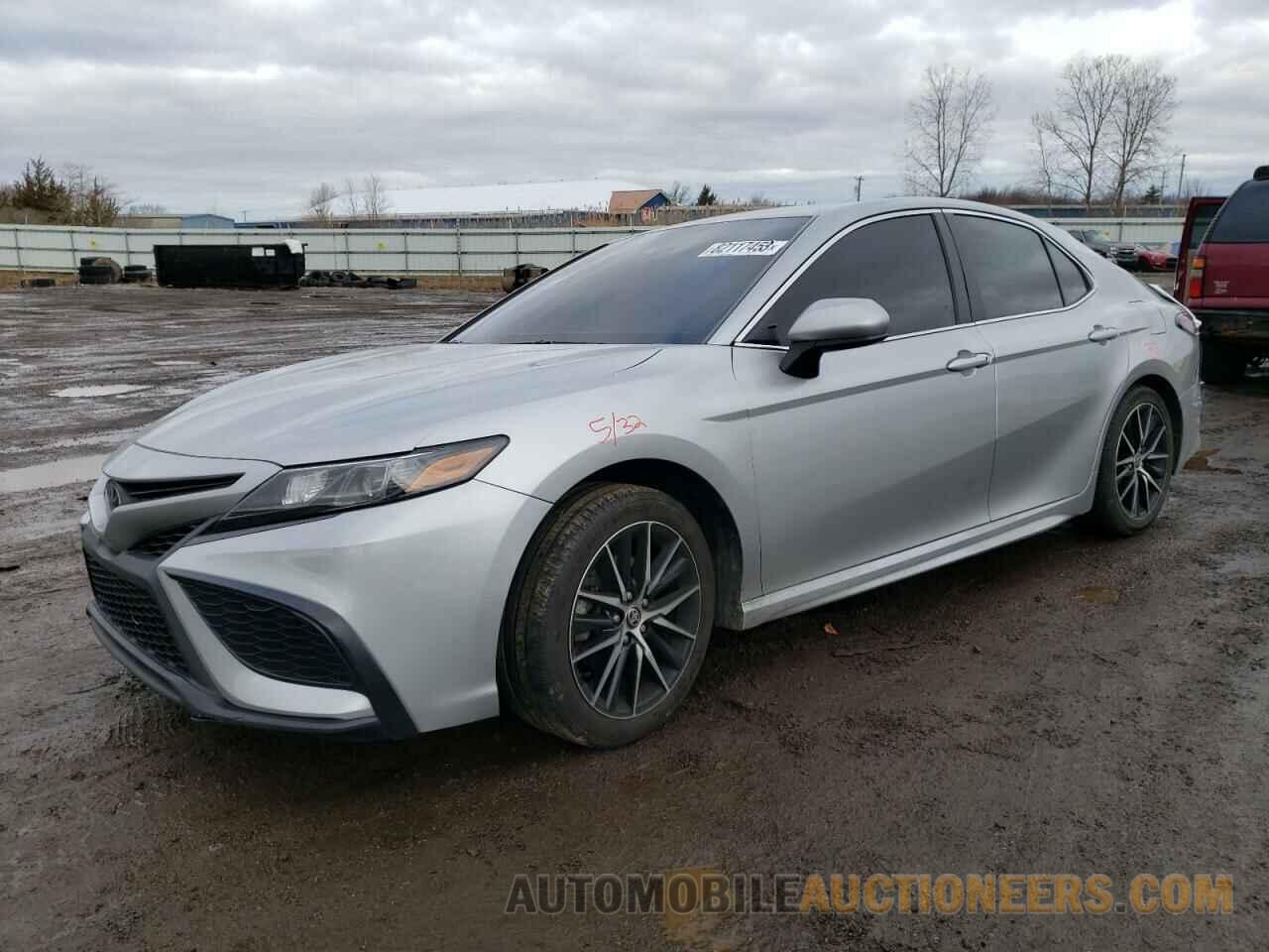 4T1G11AK2MU445982 TOYOTA CAMRY 2021