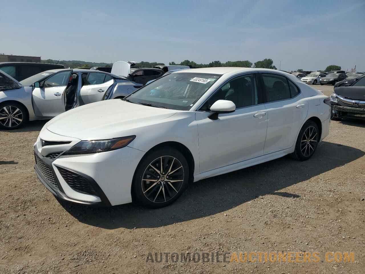 4T1G11AK2MU453807 TOYOTA CAMRY 2021