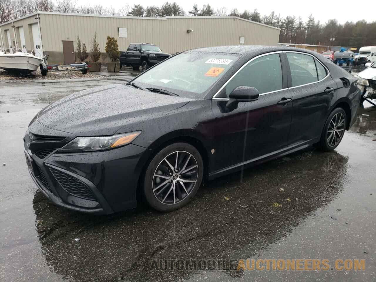 4T1G11AK2MU463639 TOYOTA CAMRY 2021