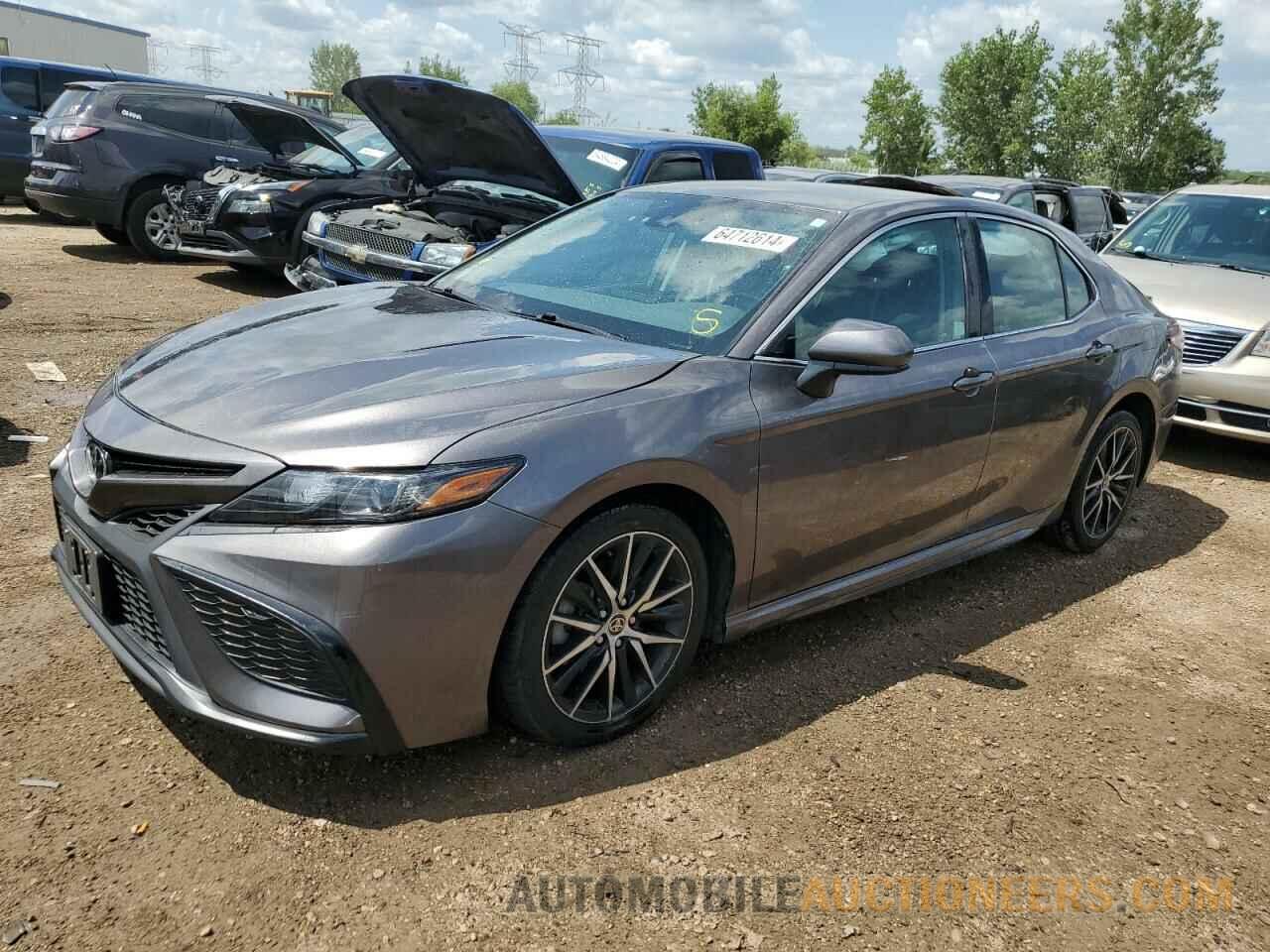 4T1G11AK2MU468713 TOYOTA CAMRY 2021