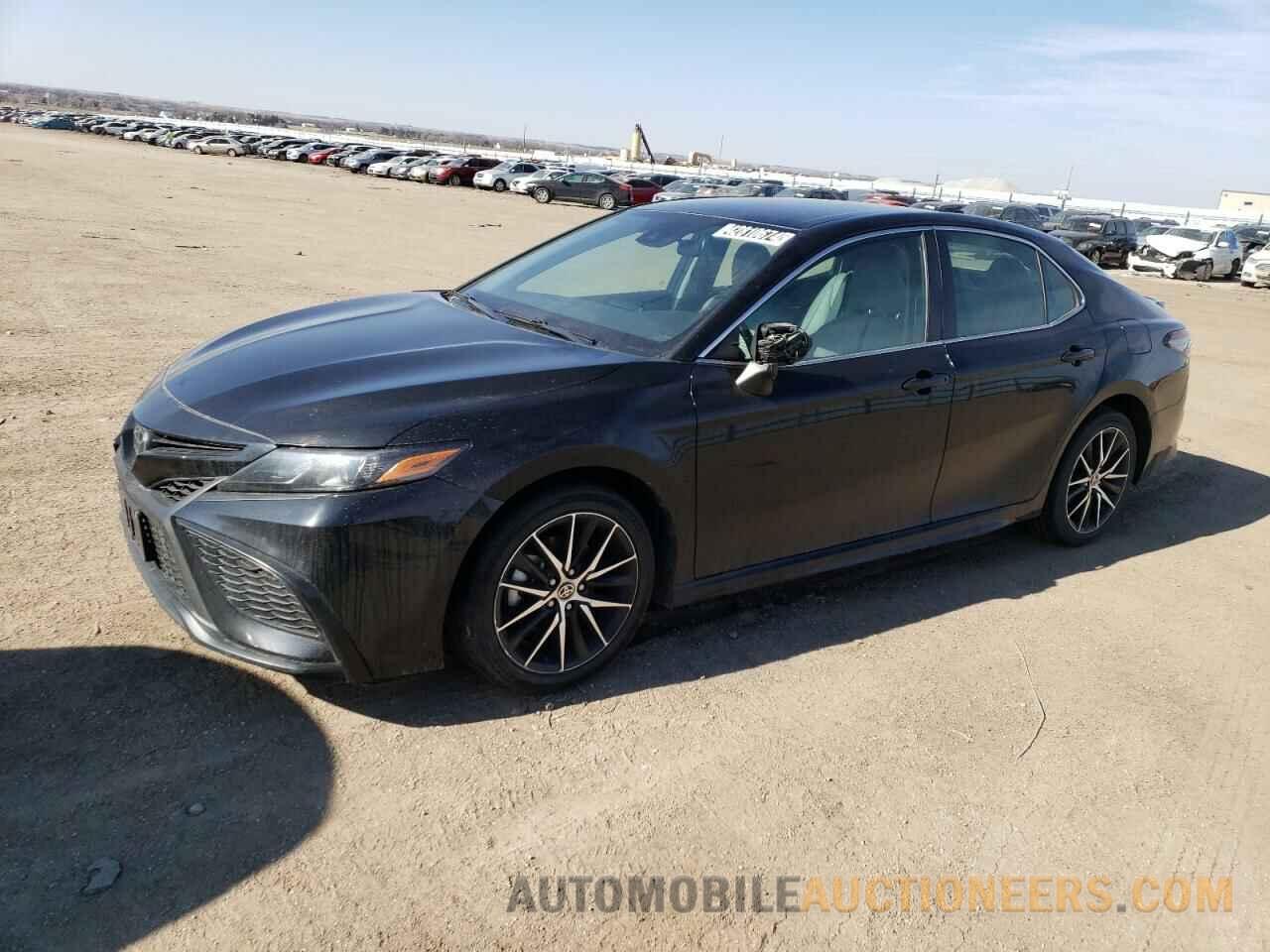 4T1G11AK2MU477265 TOYOTA CAMRY 2021