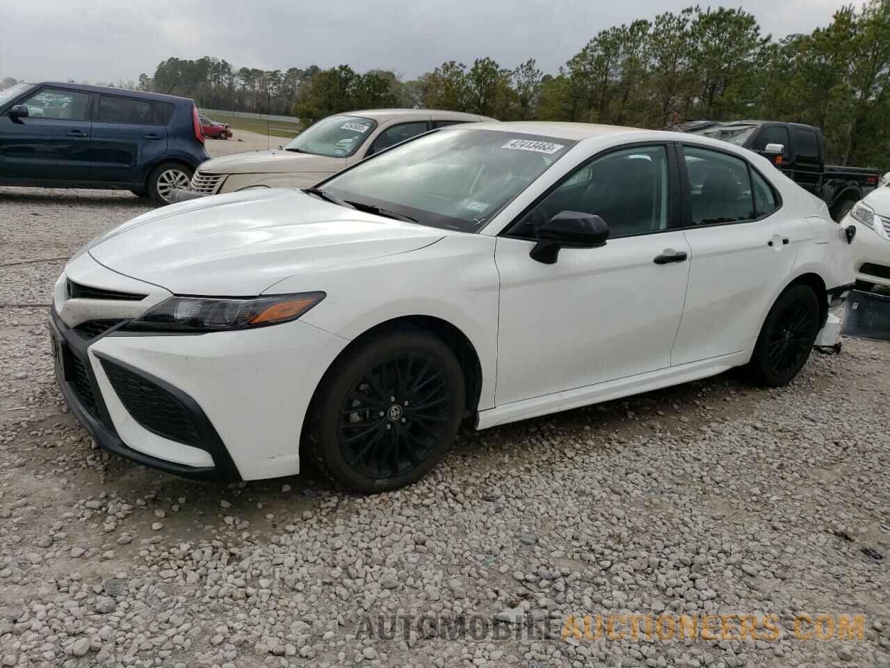 4T1G11AK2MU488489 TOYOTA CAMRY 2021