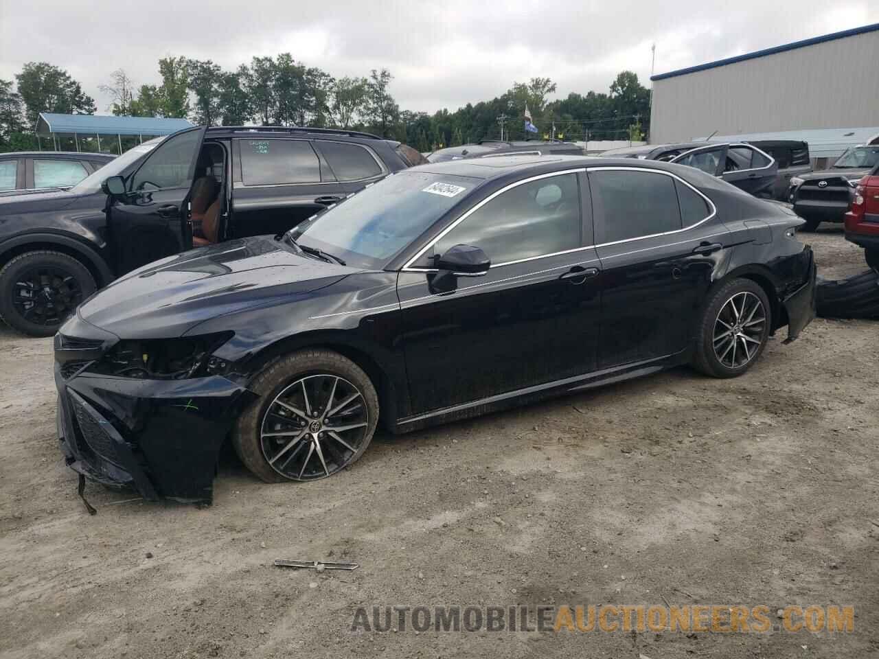 4T1G11AK2MU531745 TOYOTA CAMRY 2021