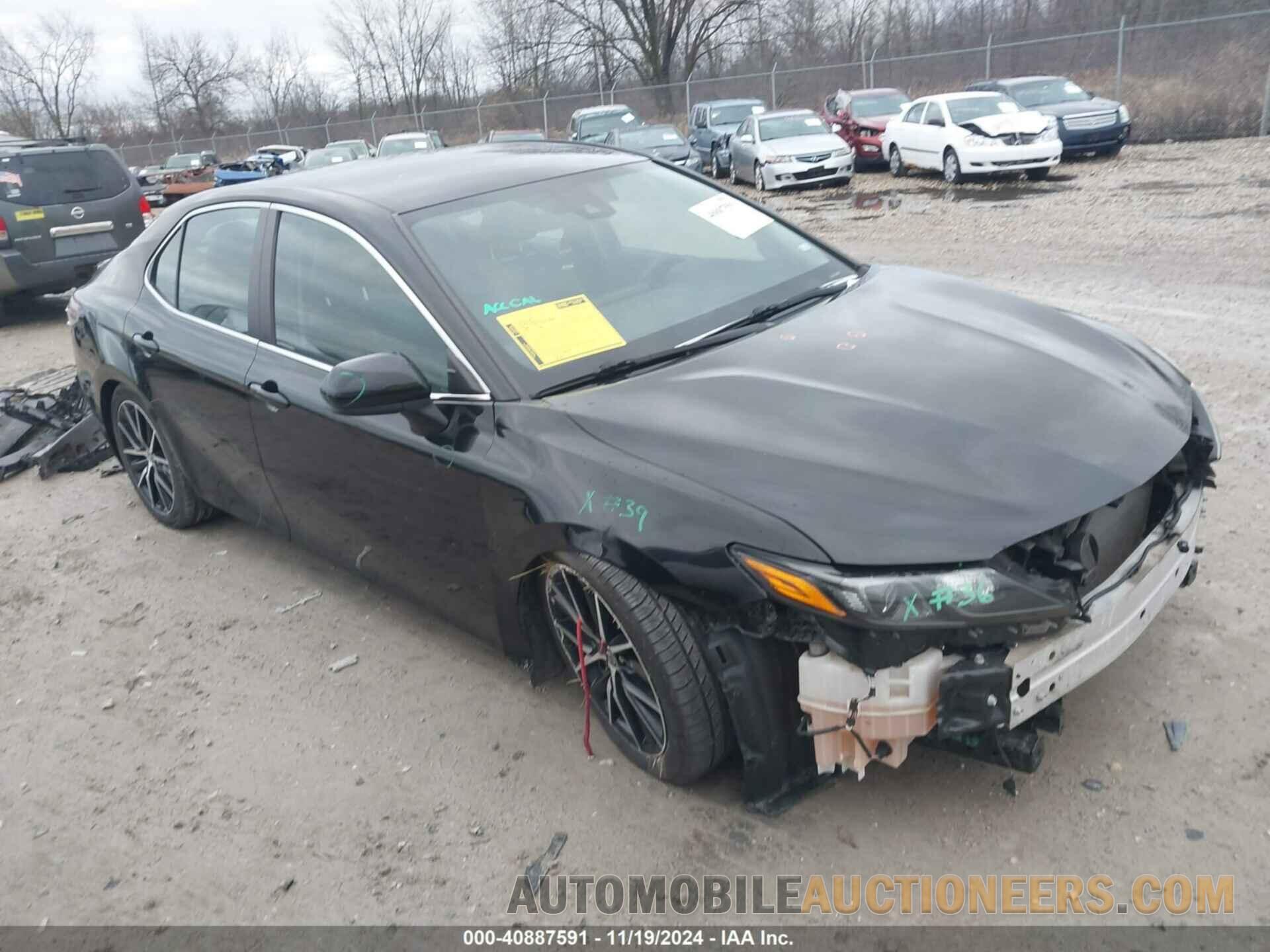 4T1G11AK2MU541031 TOYOTA CAMRY 2021