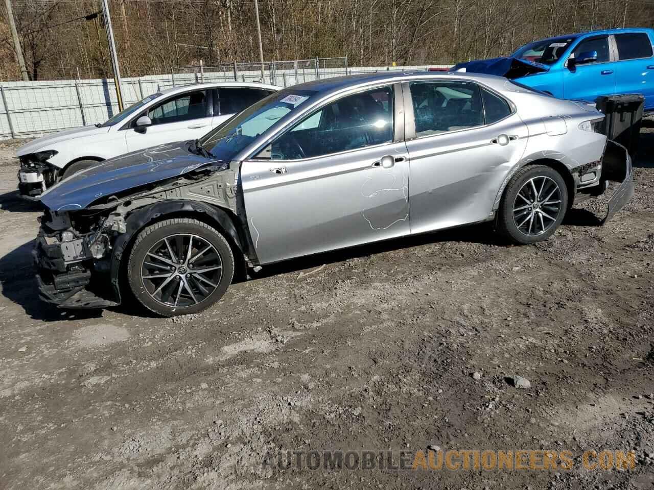 4T1G11AK2MU544396 TOYOTA CAMRY 2021